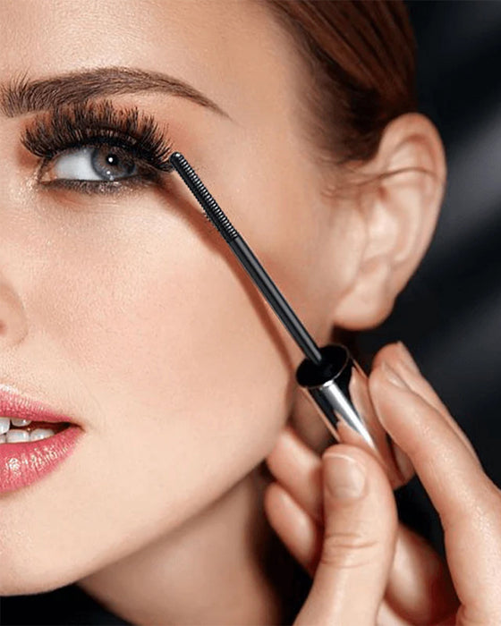 Waterproof Volumizing Mascara