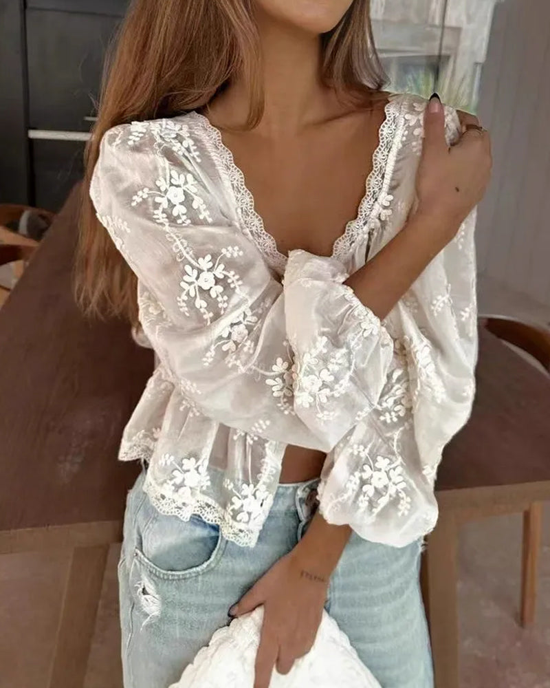 U-Neck Loose Embroidered Long-Sleeved Blouse