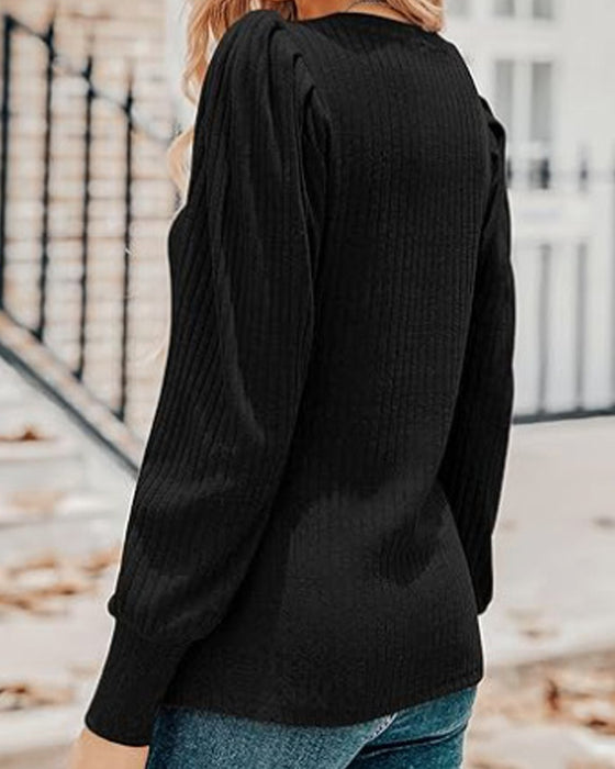 V-neck solid color long-sleeved top