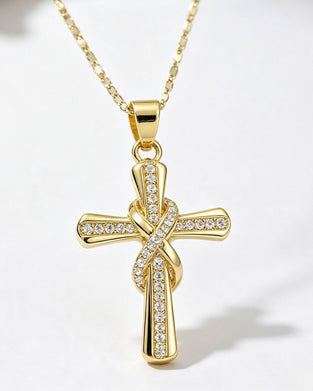 ✝️ Women's Necklace with Sparkling Cross Pendant – Elegant Twisted Design for Everyday & Special Occasions