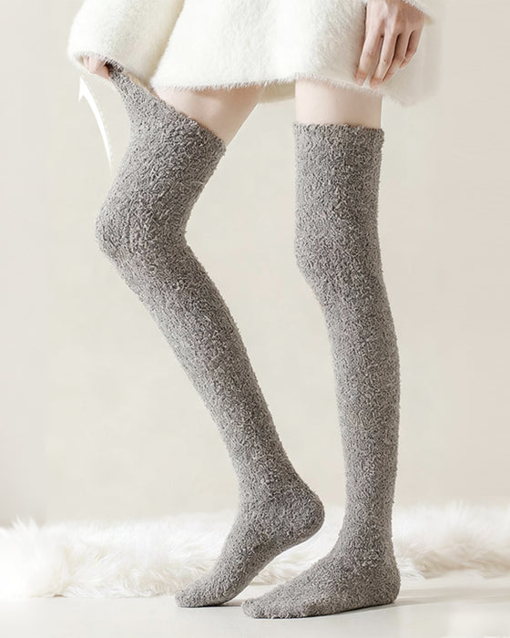 Warm And Comfortable Knee-High Socks