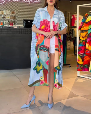 Vertical striped character print lapel slit blouse