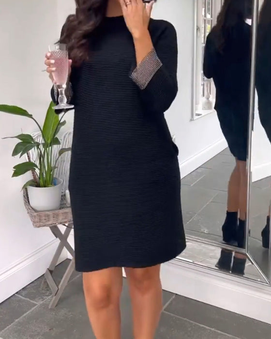 Elegant round neck dress