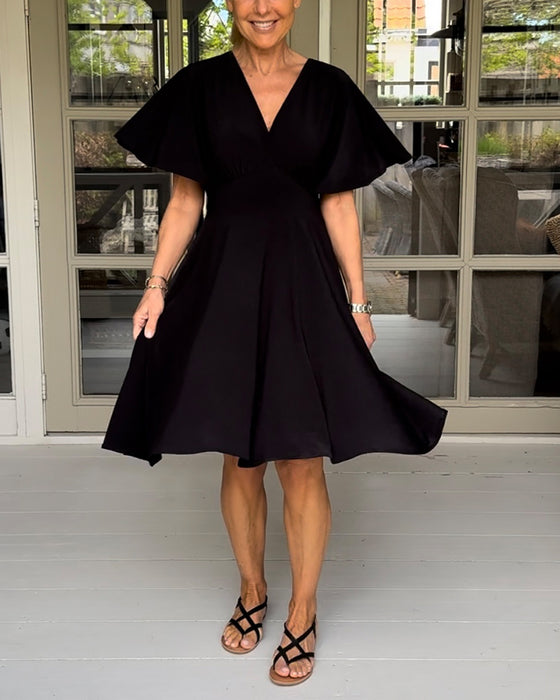 Solid color V-neck waisted butterfly sleeve casual dress