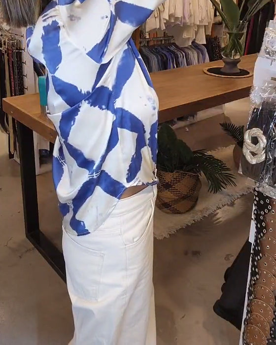 Printed lapel buttoned long sleeve shirt