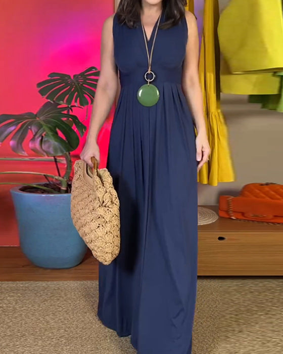 Elegant sleeveless slim long dress