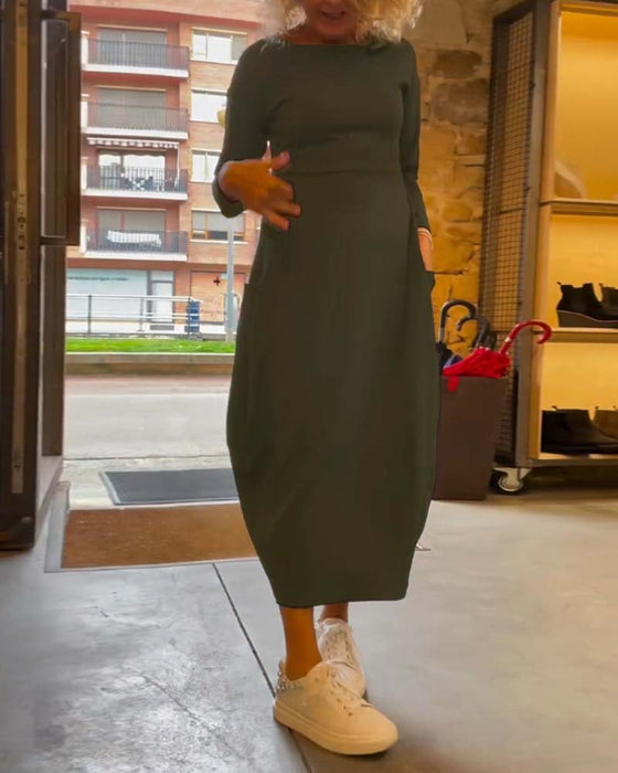 Solid color round neck long sleeve pocket dress