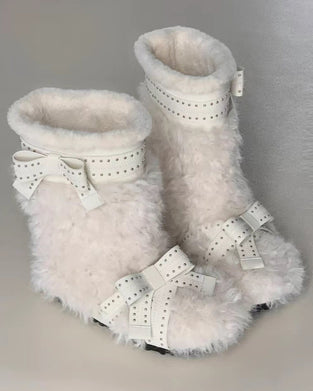 Women's Fur Lined Flat Snow Boots
