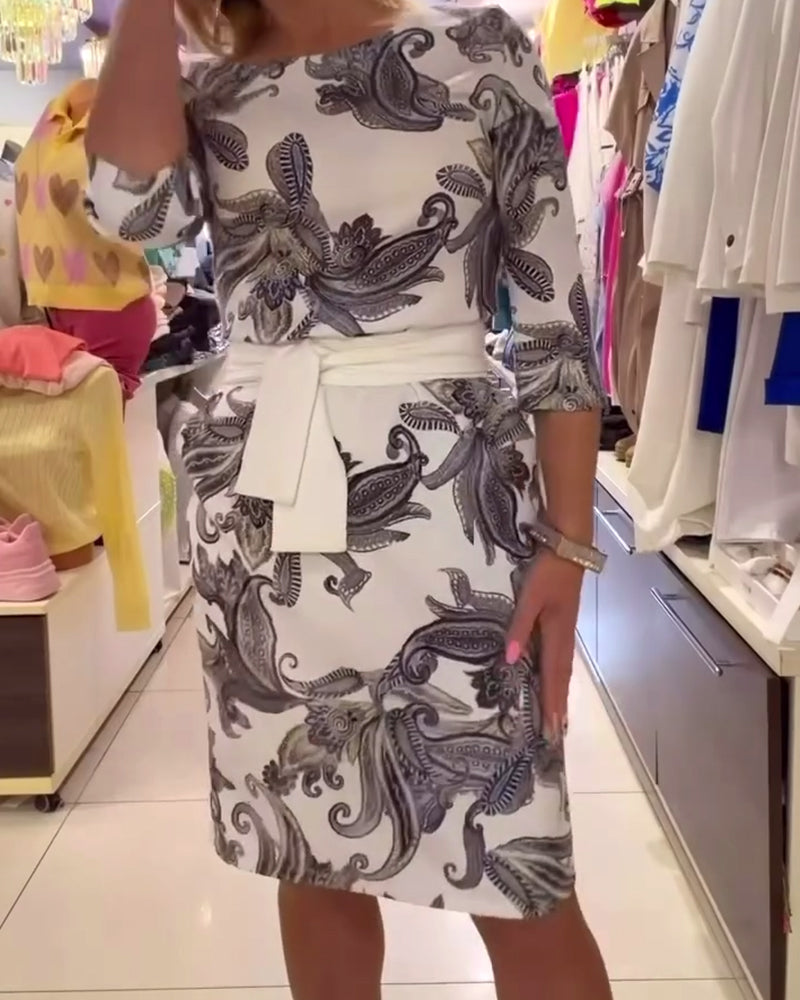 Cashew Flower Round Neck Fashion Dress