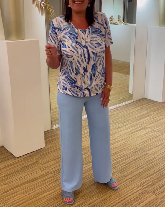 Printed short-sleeve round neck pleated blouse