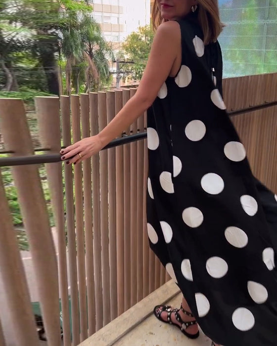 Sleeveless polka dot long dress