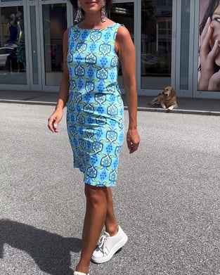 Sleeveless printed slim fit dress