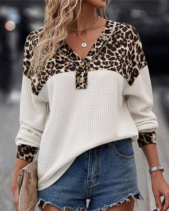 Casual leopard print V-neck buttoned sweatshirt