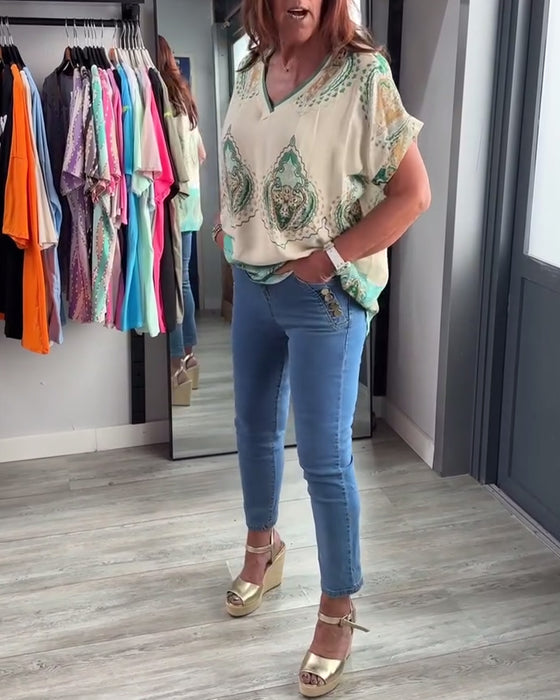 Retro printed V-neck casual top