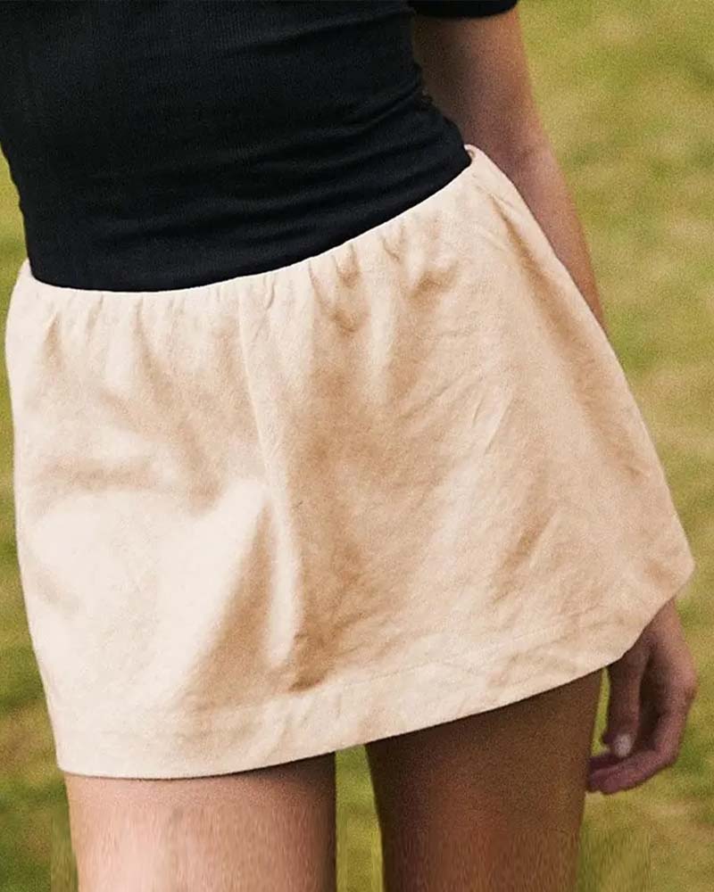 Solid-Color Faux Two-Piece Skirt with Built-in Shorts