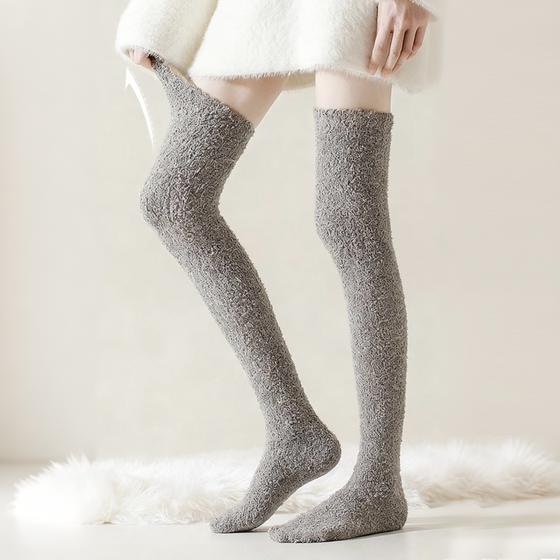 Warm And Comfortable Knee-High Socks