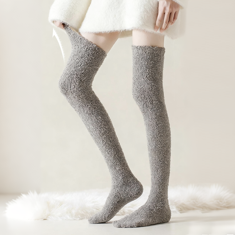 Warm And Comfortable Knee-High Socks