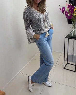 Patterned lanyard long-sleeved blouse