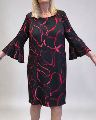 Contrast Color Round Neck And Bell Sleeves Dress
