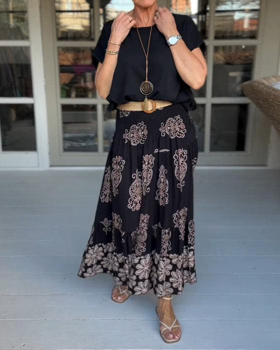 Round neck solid color loose T-shirt