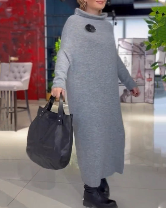 Loose Dress with Turtleneck and Long Sleeve