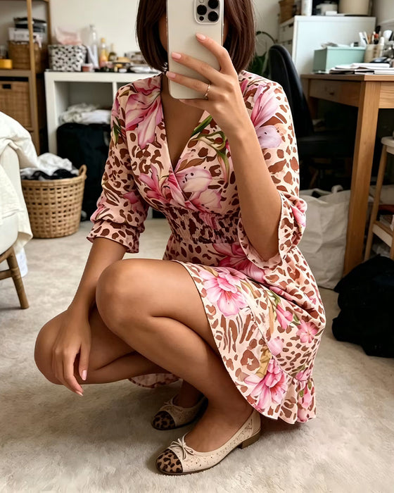 V-Neck Print Waist-Cinching Bubble Sleeve Dress