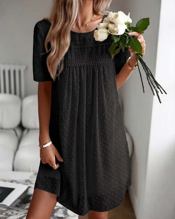 Solid Color Round Neck Three-Dimensional Floral Pleated Dress