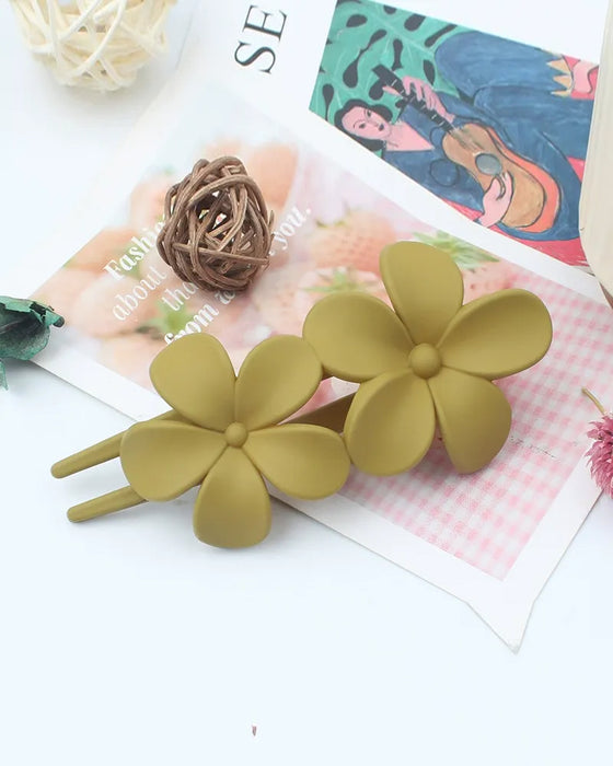 Girls‘ Floral Back Hair Clips
