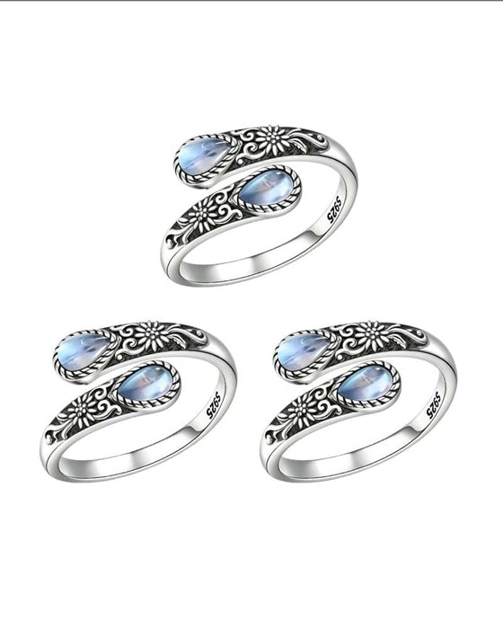 Daisy Pattern Ring