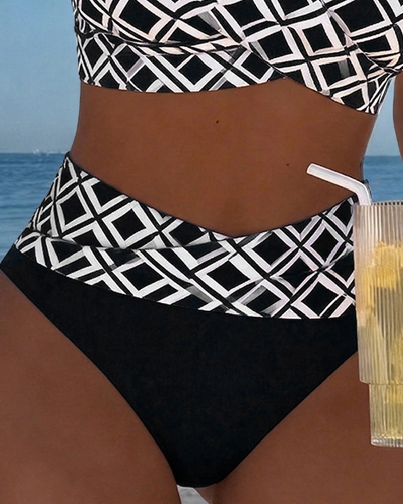 Diamond-Patterned Bra-Style Two-Piece Swimsuit