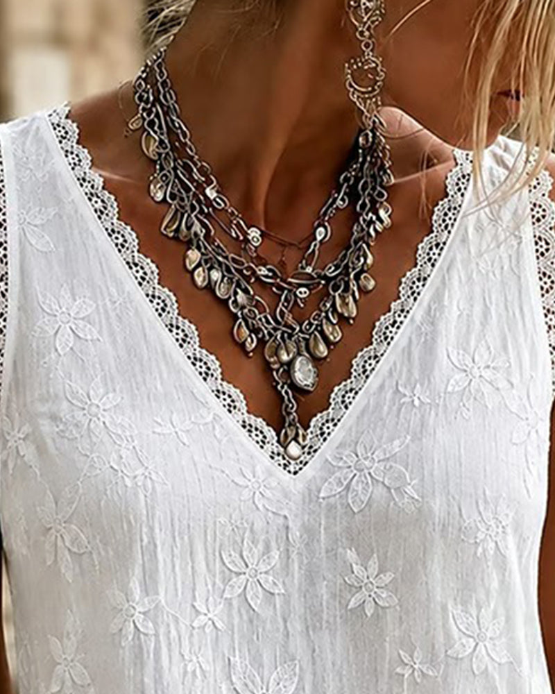 V-Neck Solid Color Lace Tank Top