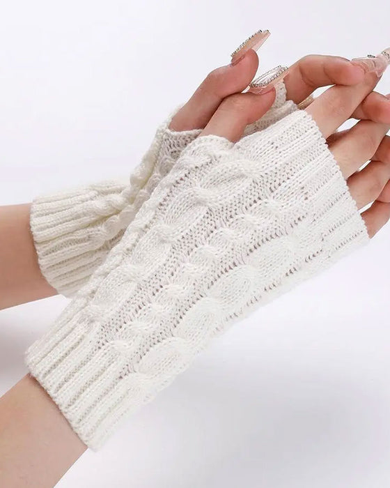 Cable Knit Fingerless Gloves