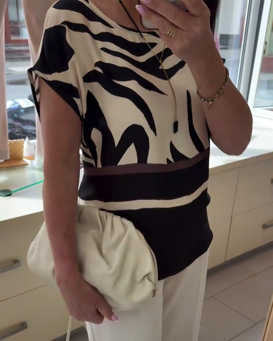 Round Neck Geometric Patchwork Short Sleeve Blouse
