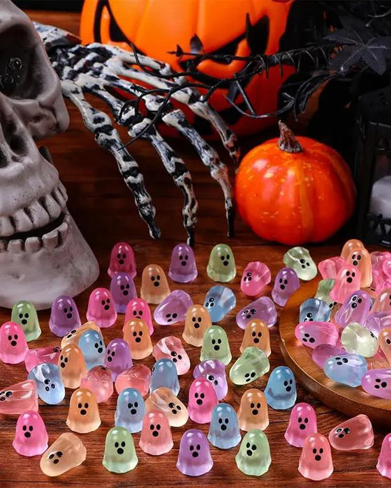 👻 Cute Halloween Ghost Decorations