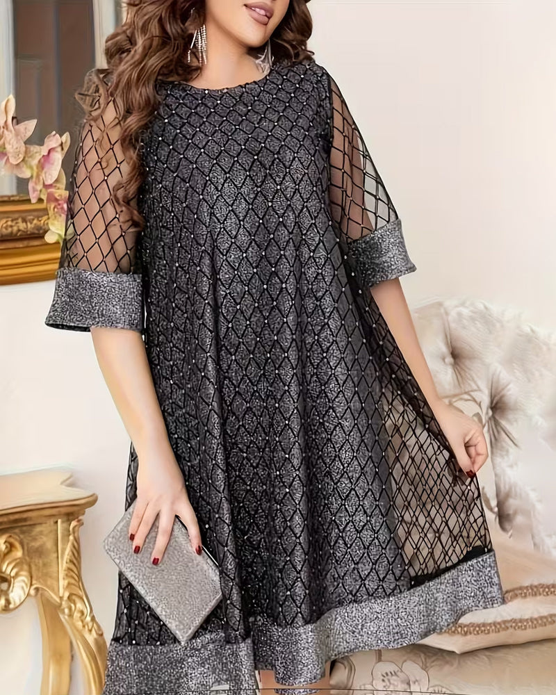 Loose-Fitting Short-Sleeved Plus-Size Dress