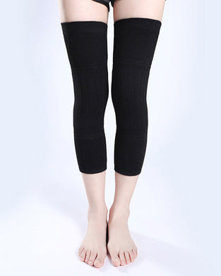 Self-Heating Knee Pads