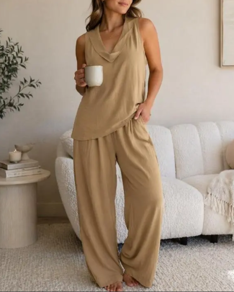 V-Neck Solid Color Sleeveless Suit