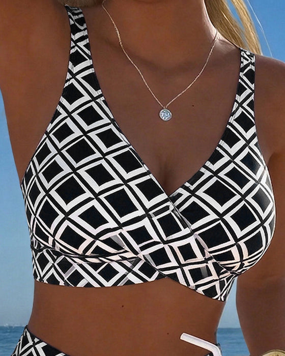 Diamond-Patterned Bra-Style Two-Piece Swimsuit