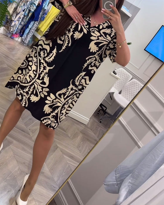 Retro printed V-neck short-sleeved loose dress