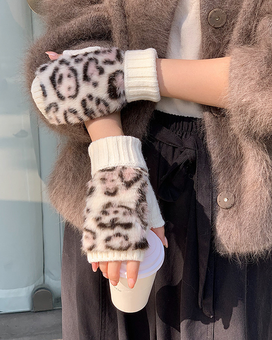 Leopard Print Fur Gloves