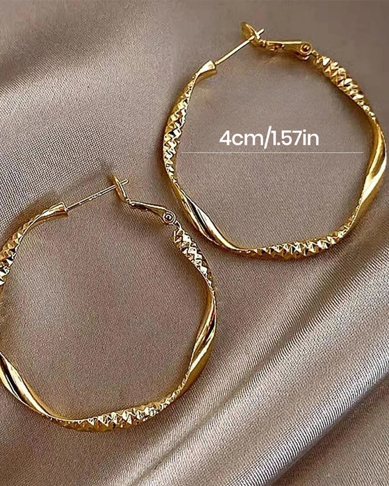 Minimalist Irregular Twist Hoop Earrings Elegant Textured Design