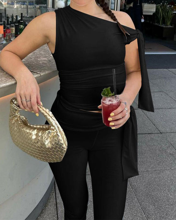 One-Shoulder Top Capri Pants Set