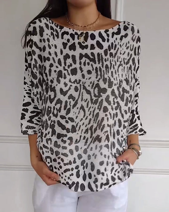 Three-Quarter Sleeve Leopard Print Loose Sweater