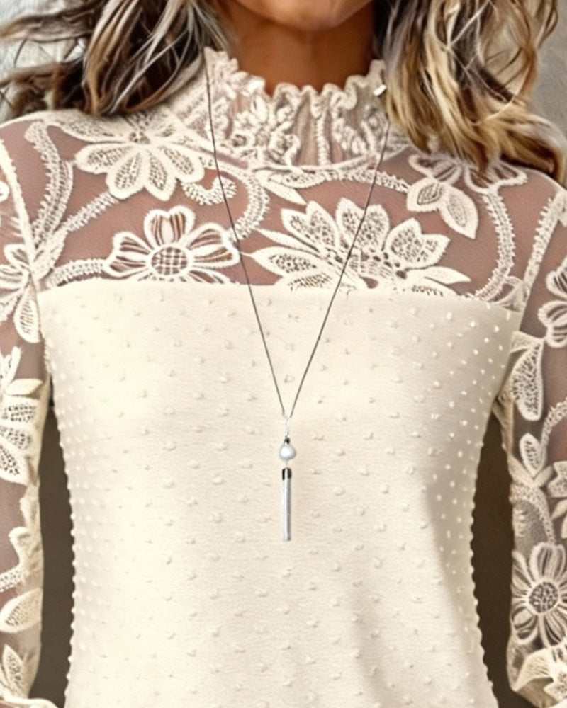 Three-Dimensional Floral Lace Long-Sleeved Top