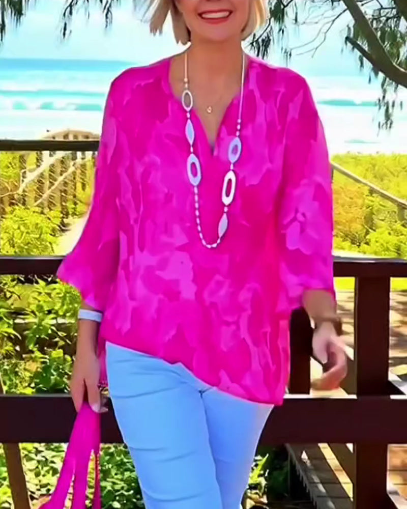 V-Neck Lightweight Print Blouse