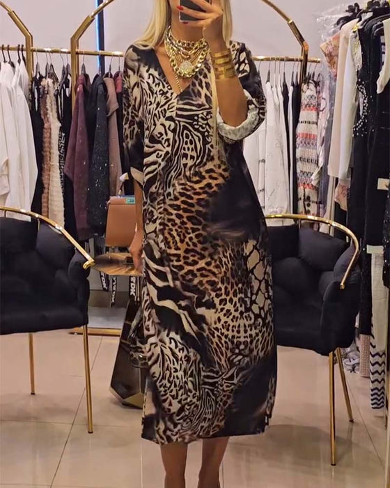 V-neck leopard print loose dress