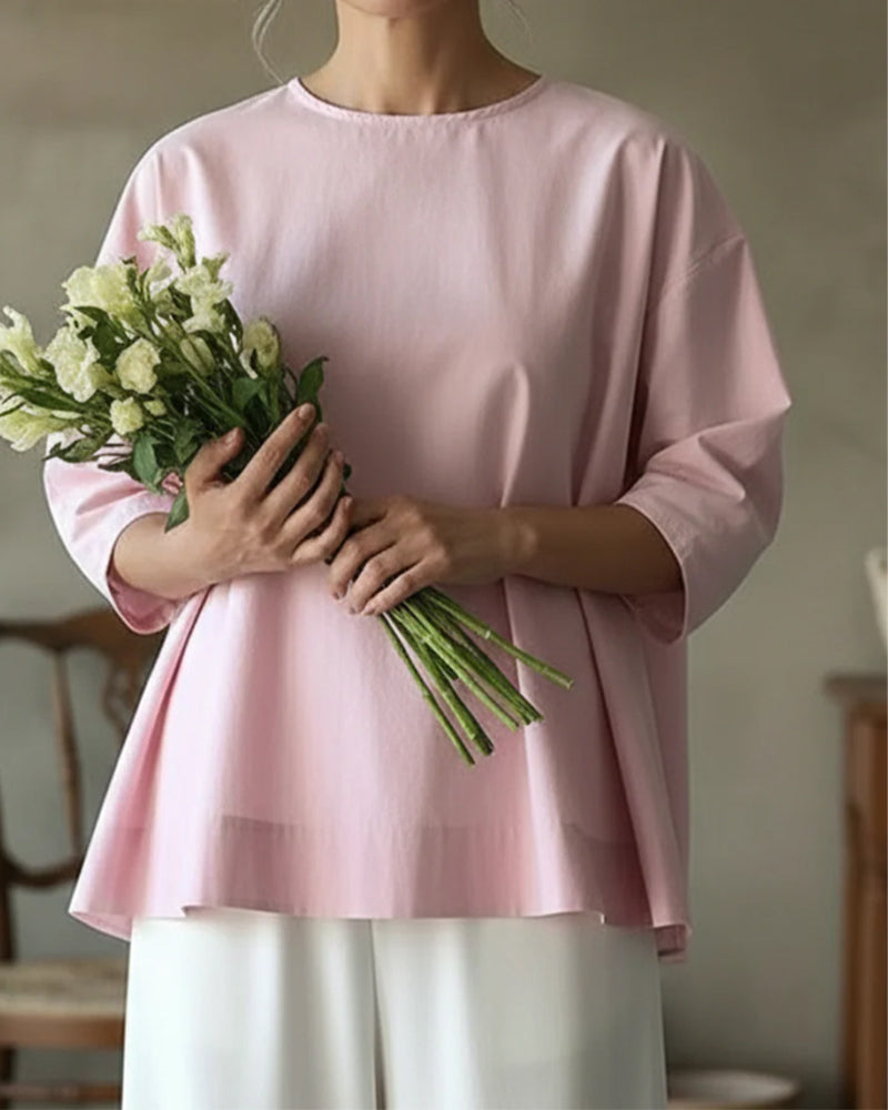 Loose-Fitting Backless Top