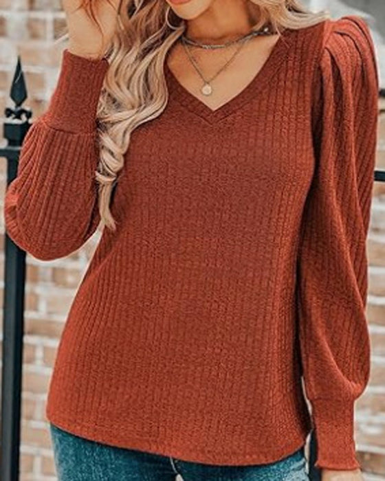 V-neck solid color long-sleeved top