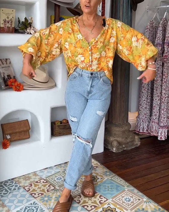 V-neck floral print blouse