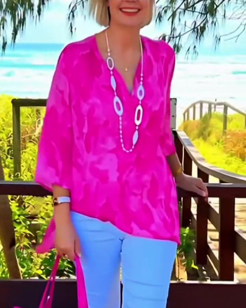 V-Neck Lightweight Print Blouse